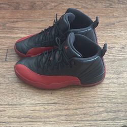 Jordan 12 Size 10/