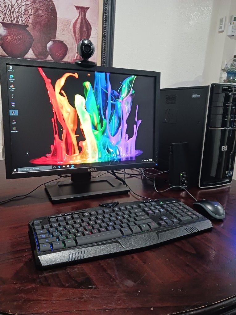 Hp Pavilion desktop Computer Windows 10. Good Working Condition.  AMD Athlon (tm) ll x 4630 processor.  4 gb Ram. monitor 23  inches.   speakers inclu