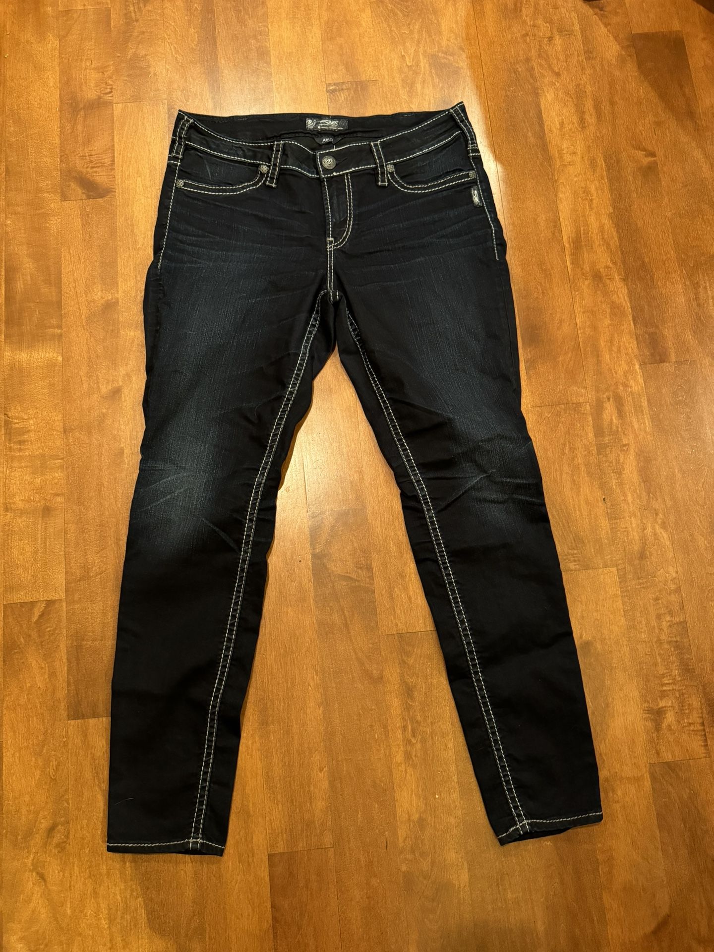 Woman’s Silver Aiko Skinny Jeans Shipping Available