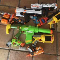 Nerf Guns 