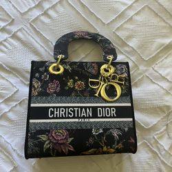 Christian Dior Floral Embroidered Canvas small Lady D-Lite Bag - DUPE