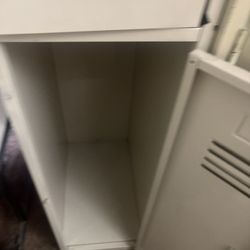 File cabinets metal $40