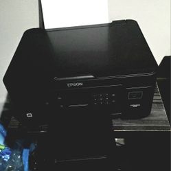 LIKE NEW EPSON PRINTER/SCANNER
