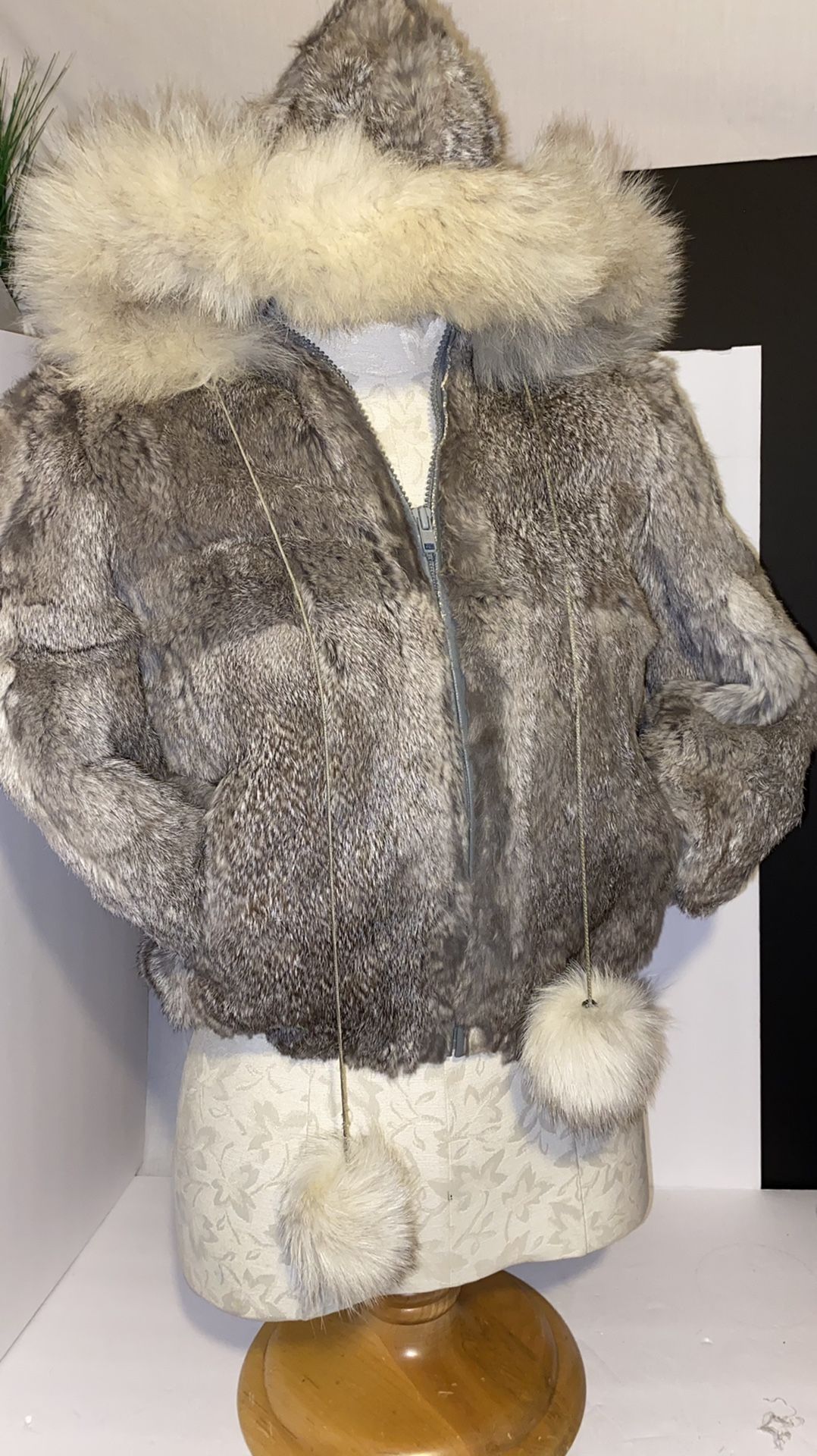 Princess Caravelle rabbit fur coat with good size Xs- S