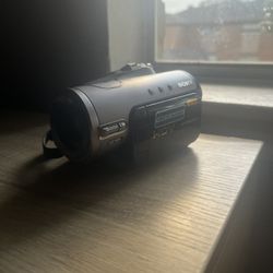 1080 HD Sony Hand Cam