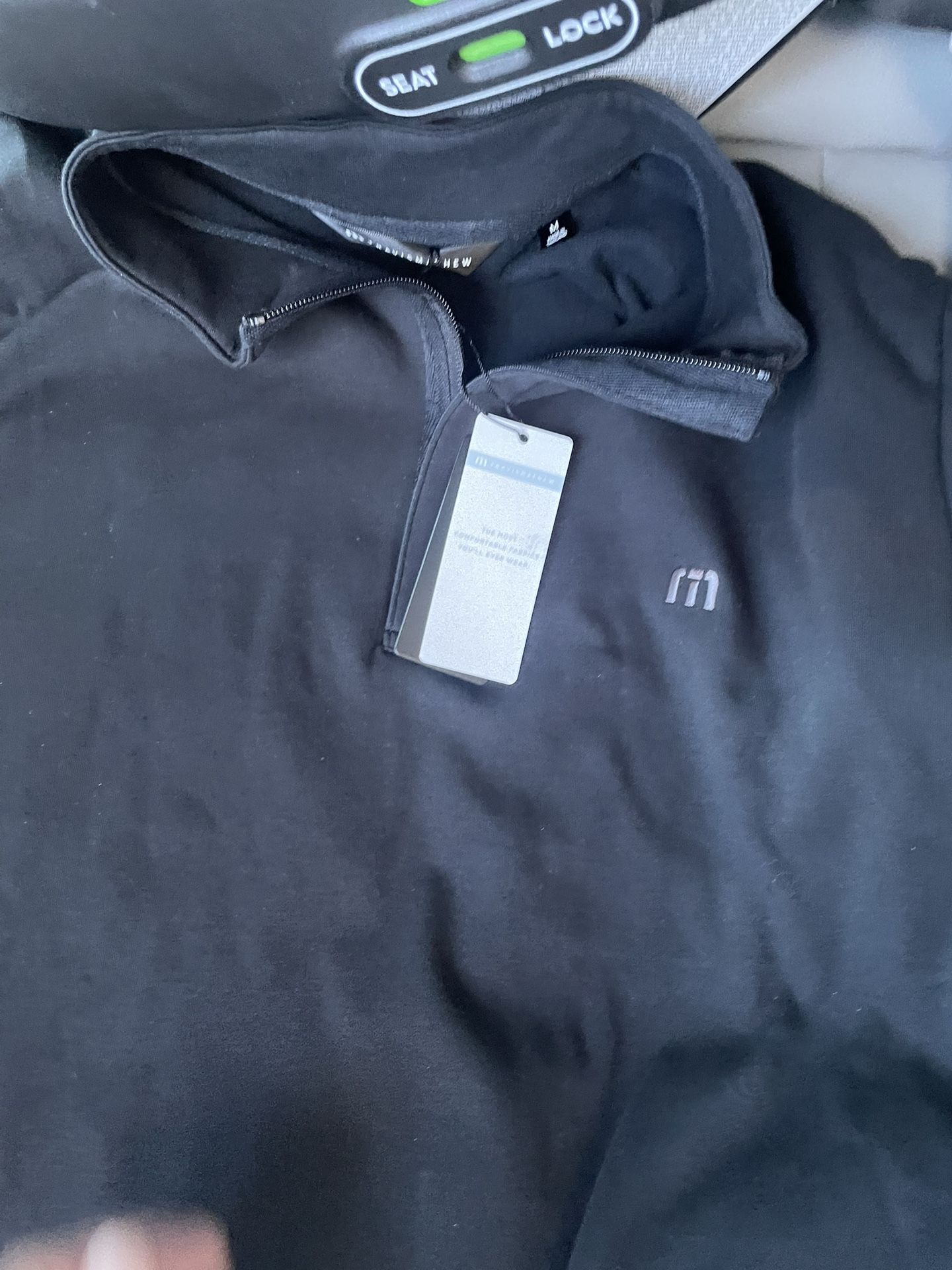 Travis Mathew Bundle Size Medium