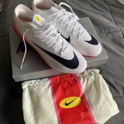 Nike mercurial Soccer Cleats