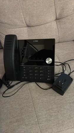 Mitel Business IP Desk Phone with free Jabra Headset