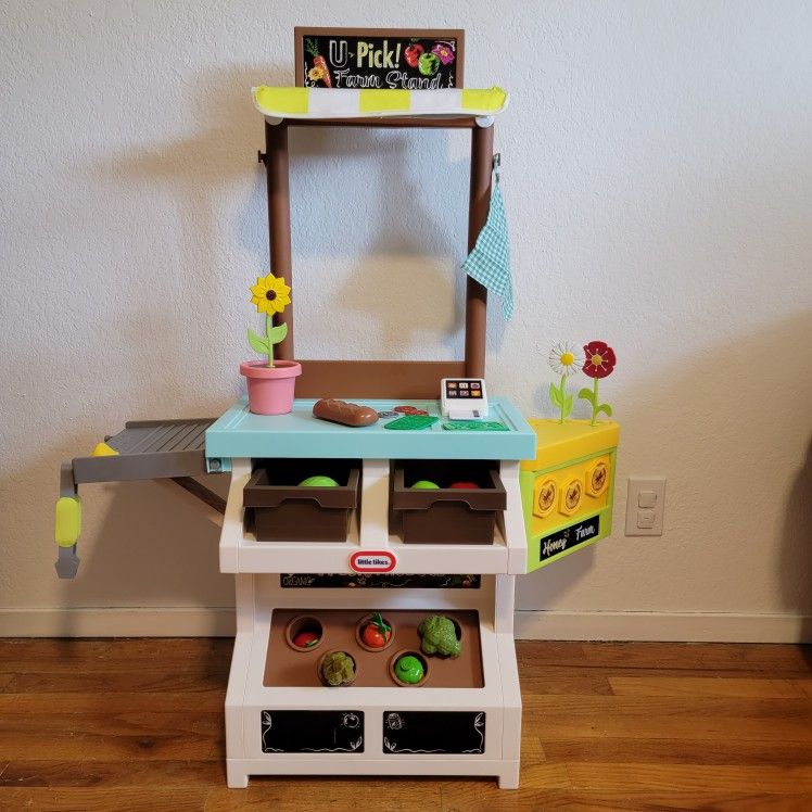 Little Tikes 3 In 1 Garden To Table Market Farm Stand
