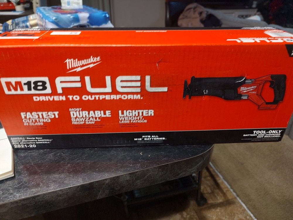 New Milwaukee M18 Fuel Reciprocating Saw (Tool Only)