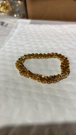 7” gold tone bracelet