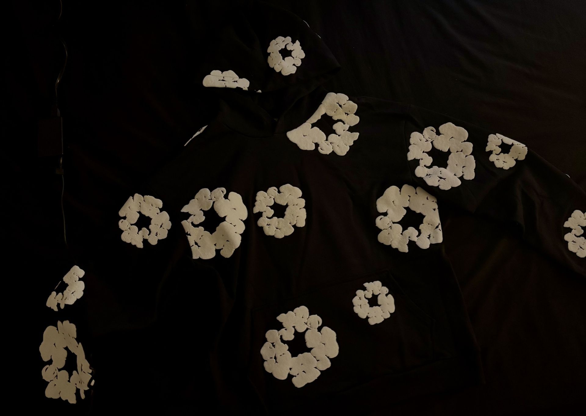 Brand new Black Denim Tears hoodie in size Medium. runs small 