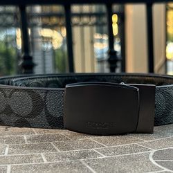 Coach New York Men’s Belt – Reversible with 2 Buckles