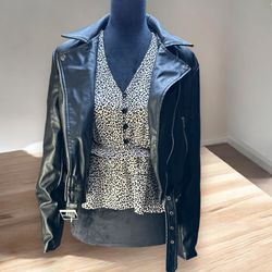 Ambiance women’s 100% Faux Leather Moto Cropped Jacket Size L Biker Modern  Chic