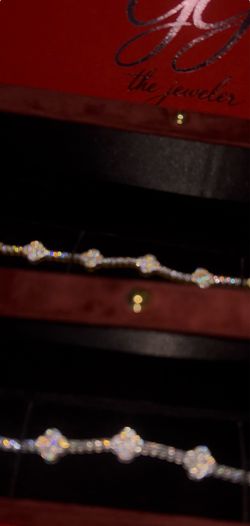 VVS1 Moissanite Clover Braclet💎8 Inch