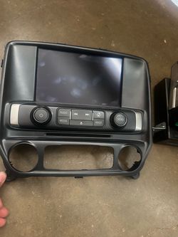 Screen for gmc sierra or Silverado 2016 -2021