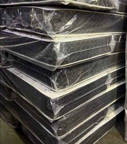 New queen mattresses for sale
