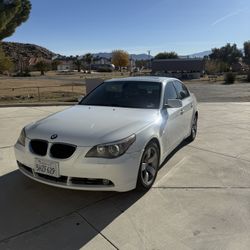2004 BMW 525i