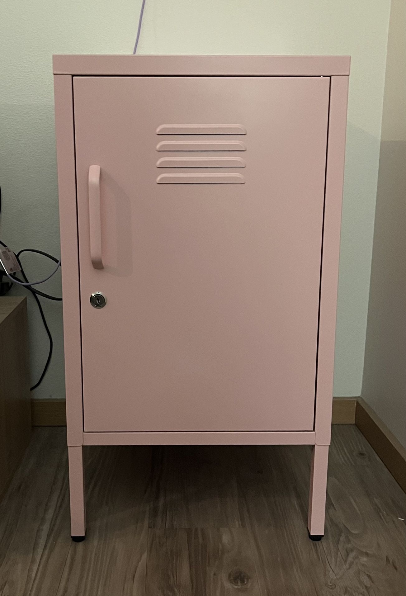 Metal Locker End Table, Pink