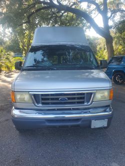2006 Ford E-250