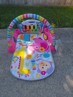 Piano mat activity
