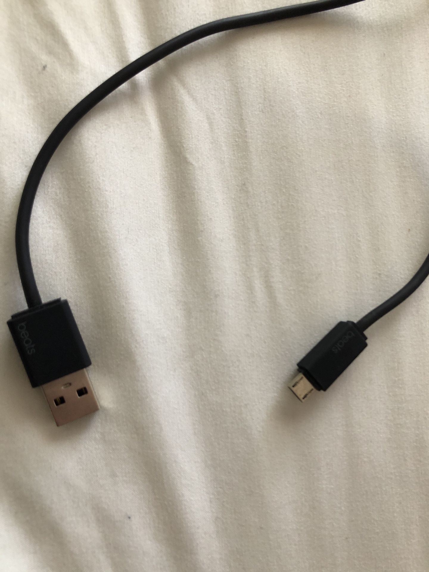 Beats solo 2