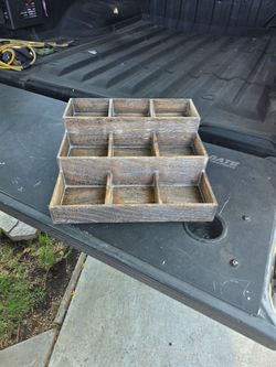 Organizer.