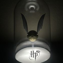 Harry Potter Golden Snitch Light Up Display 