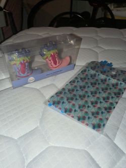 Texas style salt and pepper shaker and drink  bags & straws