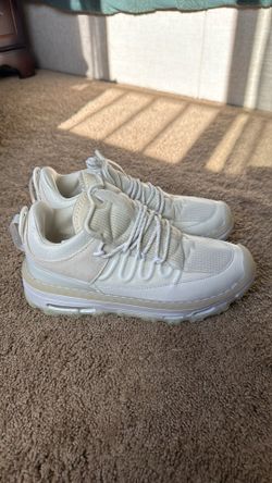 Nike - Women’s Jordan Air Mae Size 8.5