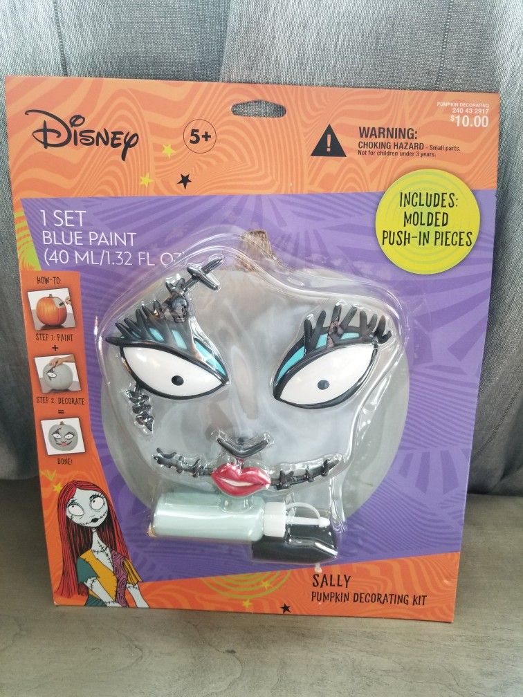 Nightmare Before Christmas ~ Sally ~ Pumpkin Decorating Kit