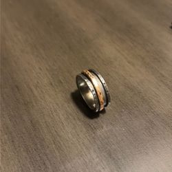 Silver swivel ring