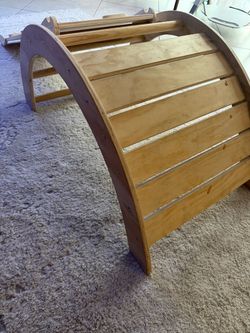 Wooden Pikler Triangle Climbing Arch