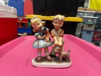 Vintage 1980's Lefton Porcelain Boy & Girl Playmates Numbered 1113