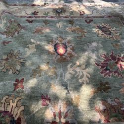 8x11 Area Rug