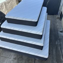 Twin Memory Foam 10”.     New Mattress.    We Offer Same Day  Delivery  ☎️📞(213)713-74-89