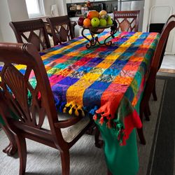 Comedor/ Dinner Table