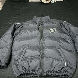 Y2K NFL Raiders On Field Reebok Puffer Jacket