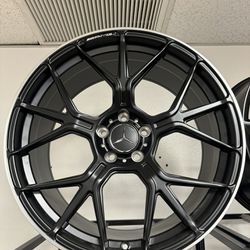 Stagggered 20in Matte Black With Machined Lip 2024 Mercedes AMG Style Wheels