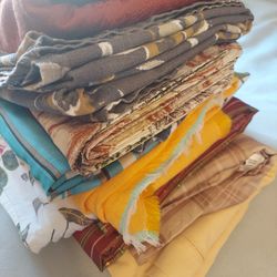 Table Clothes Bundle 