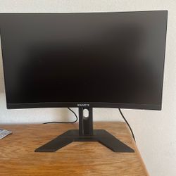 Gigabyte 27” Curved Gaming Monitor 