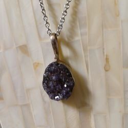 Raw Amethyst Geode Or Style Necklace 