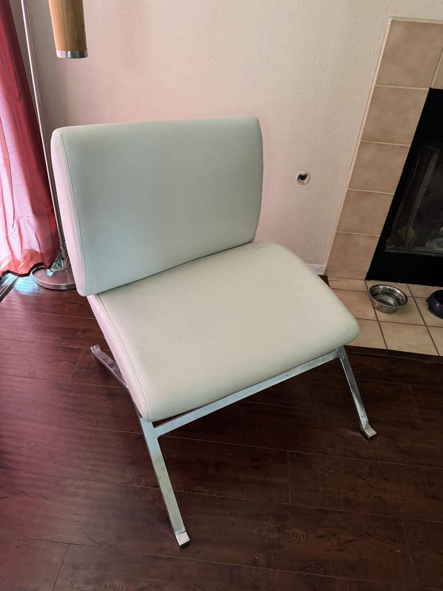Modern Style White Chair
