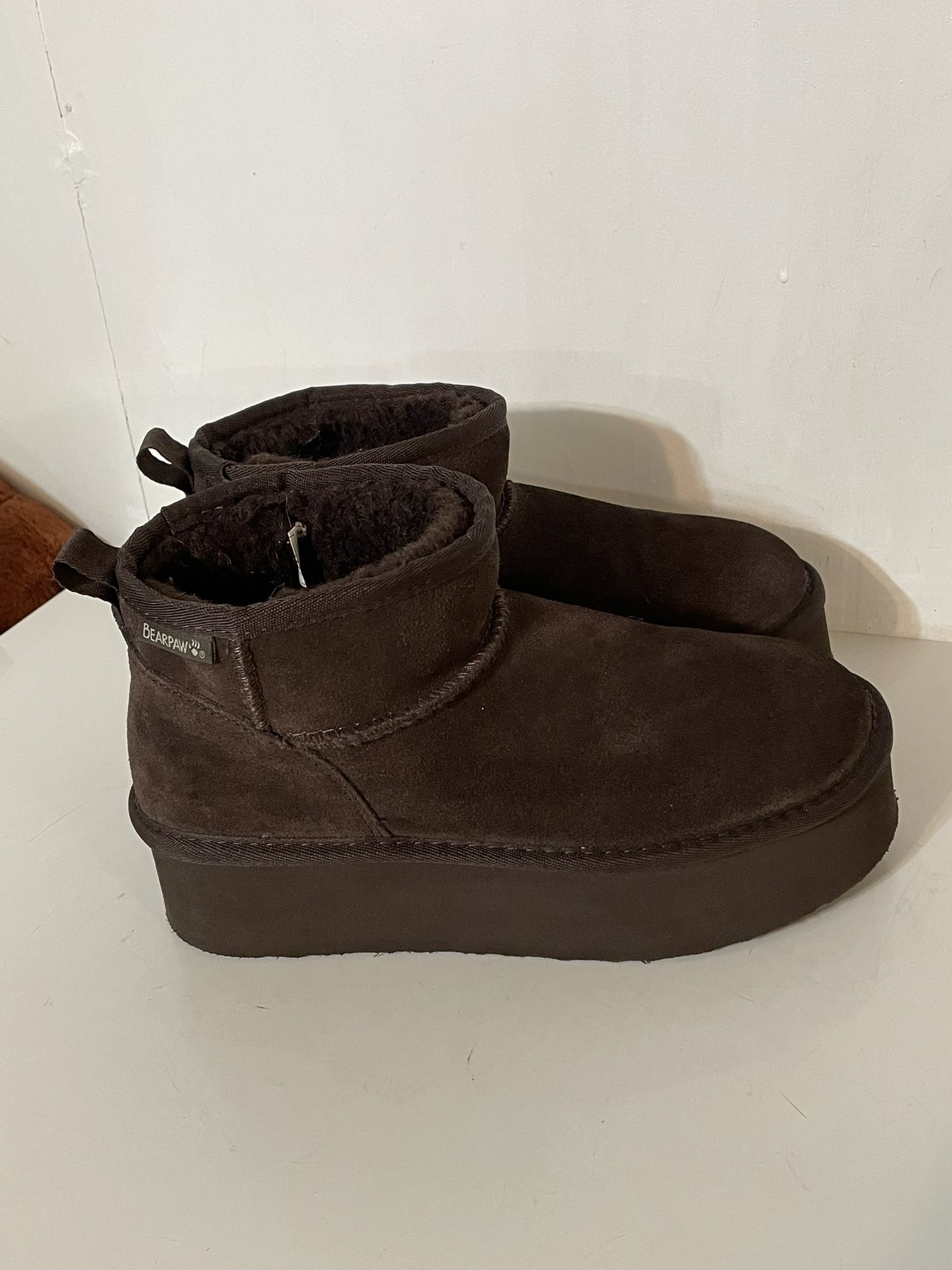 Bear Paw Boots In Brown Like New