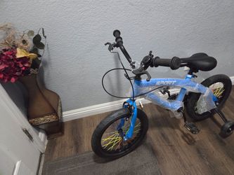 Naipo Bike Kids 14 new Ready to ride good condition