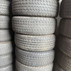 Vendo 265/70/R16 Goodyear Por $175