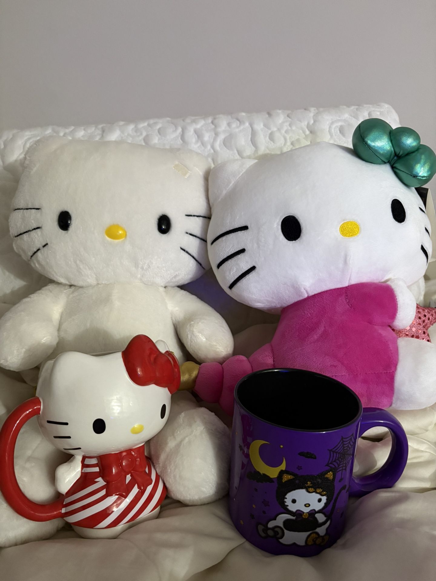 Hello Kitty Bundle