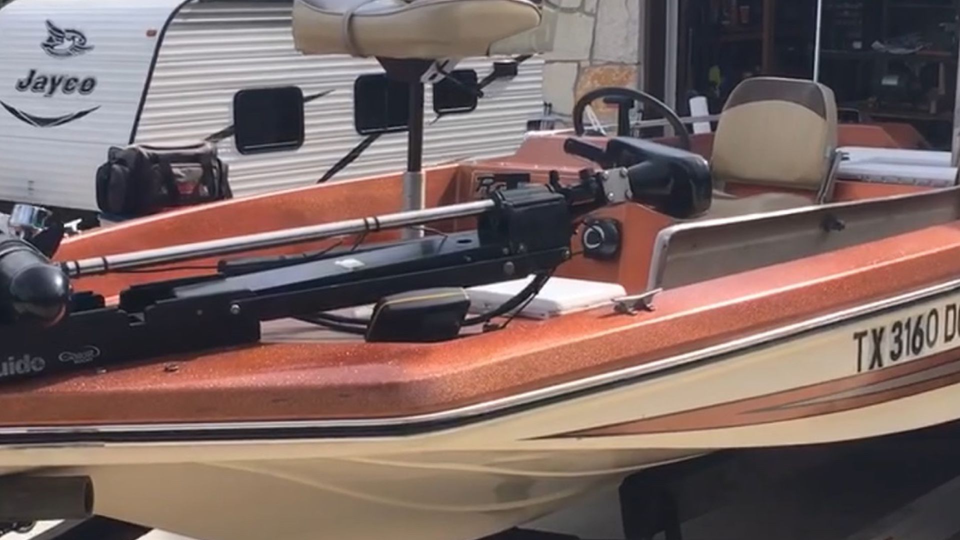 17’ Ranger Bass Boat, 115Hp Evenrude, Trolling Motor, $3500