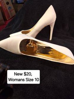 Woman's HEELS