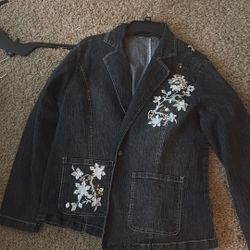 Dark Washed Denim With Flour Pattern, Excellent Condition, Jacket Women’s Size Medium